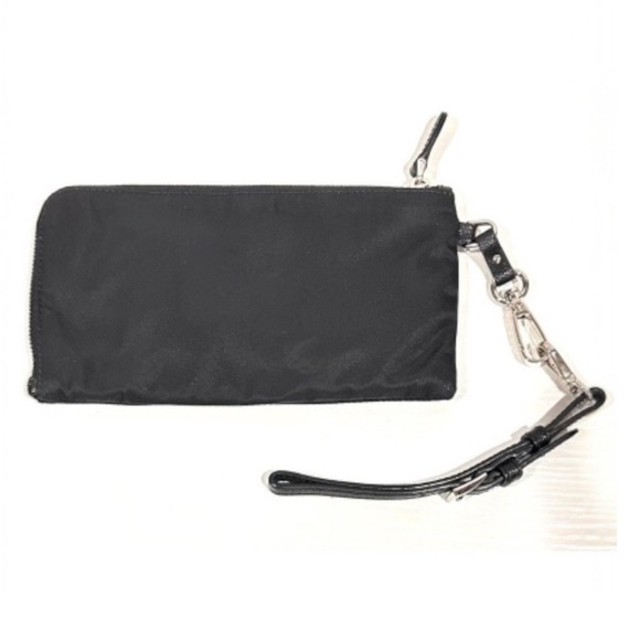 PRADA Tessuto Nylon Pouch Prada Logo Wristlet Clutch
Wallet Bag 1NH545 Black NEW - Picture 12 of 12